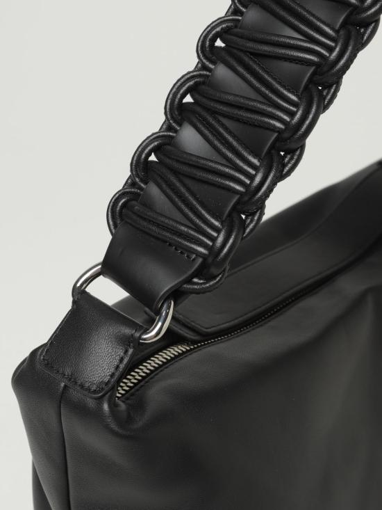 25FW 카라 숄더백 HB354D2117 Black - KARA