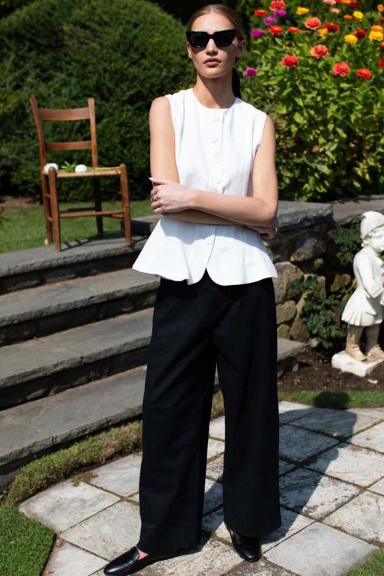  에머슨 프라이 블라우스 아이리스 슬리브리스 탑 아이보리 - EMERSON FRY