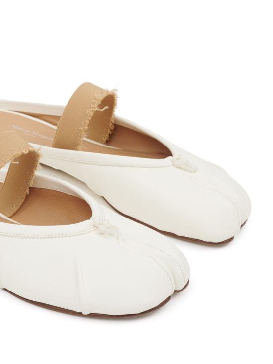 25SS 마르지엘라 플랫 슈즈 S39WZ0103P6853 HA333 IVORY NUDE - MAISON MARGIELA
