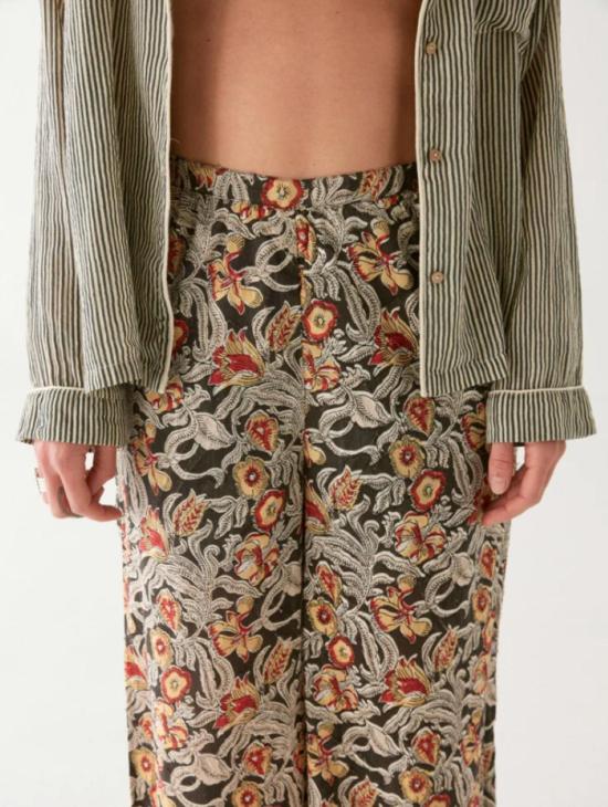  메종 호텔 블라우스 도도  비다르 마린 - MAISON HOTEL