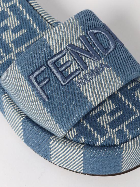 25SS 펜디 뮬/슬리퍼 8R8515ASB5 F1STD Gnawed Blue - FENDI