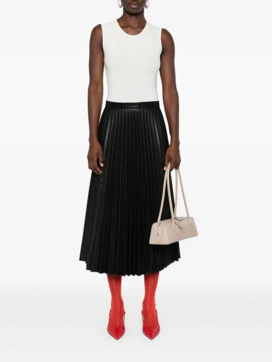 26SS 마르지엘라 V넥 가디건 S51NA0065S20518102 - MAISON MARGIELA