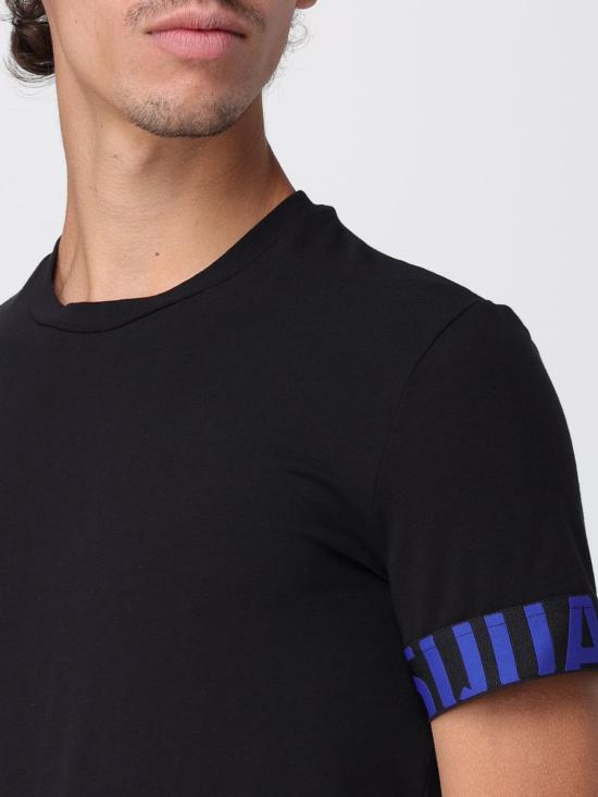 25FW 디스퀘어드2 반팔 티셔츠 D9M3S5770 016 Black 2 - DSQUARED2