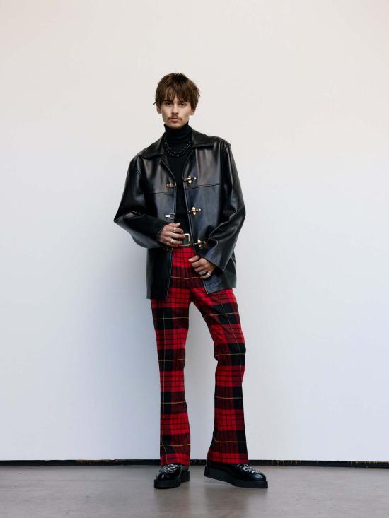  어니스트 더블유 베이커 케이프 어니스트 W. 베이커 소방관  블랙 - ERNEST W. BAKER