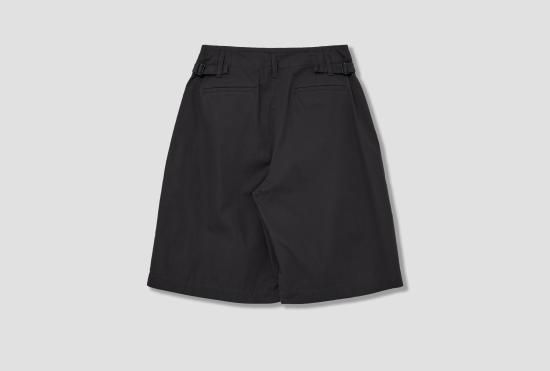 25SS 르메르 숏팬츠 MAXI 플리티드 버뮤다 - 컴팩트 코튼 트윌 PA1212 LF1352 숯색 - LEMAIRE