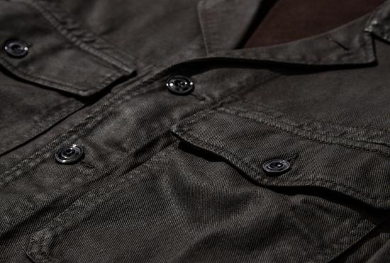 25SS 르메르 데님 자켓 트러커 재킷 - 샤이니 코팅 미디엄 데님 OW1142 LD1030 다크 브라운 - LEMAIRE