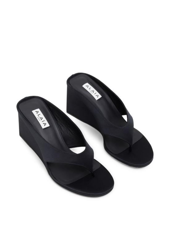 25SS 알라이아 뮬/슬리퍼 AA3M105TK044 999 Black - ALAIA