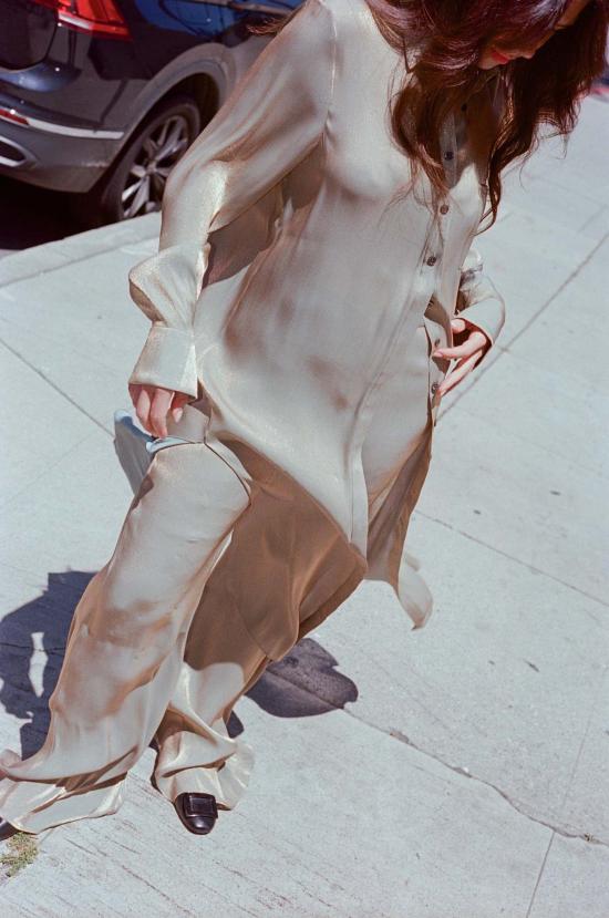  프리스카베라 롱 원피스 프리스카 베라 릴렉스 버튼 다운 드레스 올리브 오일 - PRISCAVERA