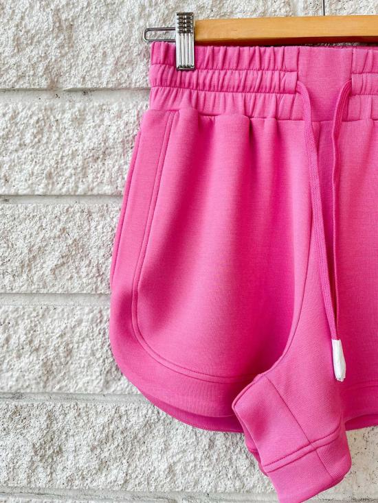  발리 트레이닝/조거 팬츠 Varley Ollie 하이라이즈 숏 3.5 Ibis Rose - VARLEY