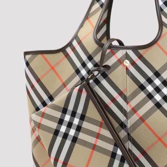 25SS 버버리 미디엄 체크 토트백  8093976 B9368 SAND NUDE NEUTRALS - BURBERRY