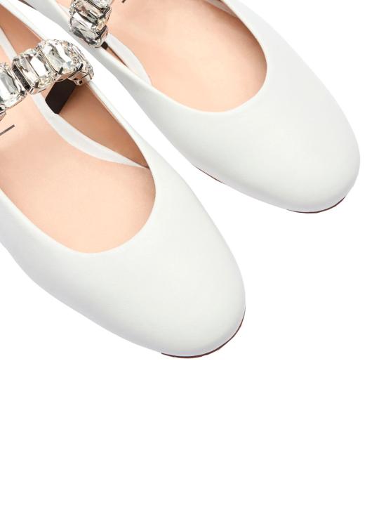 25SS 카사데이 플랫 슈즈 1A283J0101C26759999 White - CASADEI