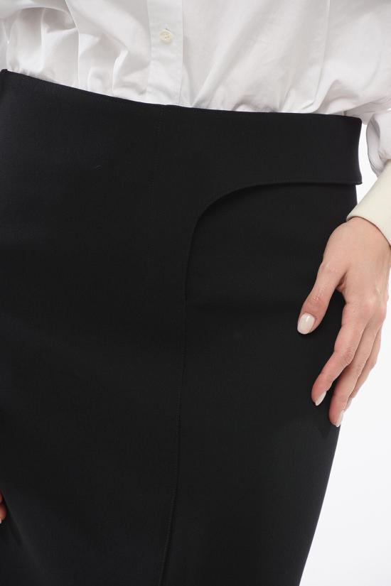  자크뮈스 숏 스커트 241SK048 1526 990 Black - JACQUEMUS