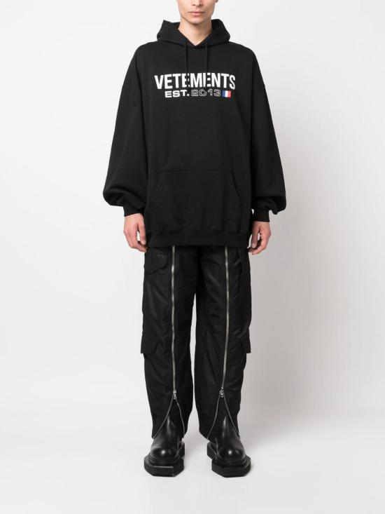  베트멍 후드 티셔츠 UE54HD100BBLACK Black - VETEMENTS