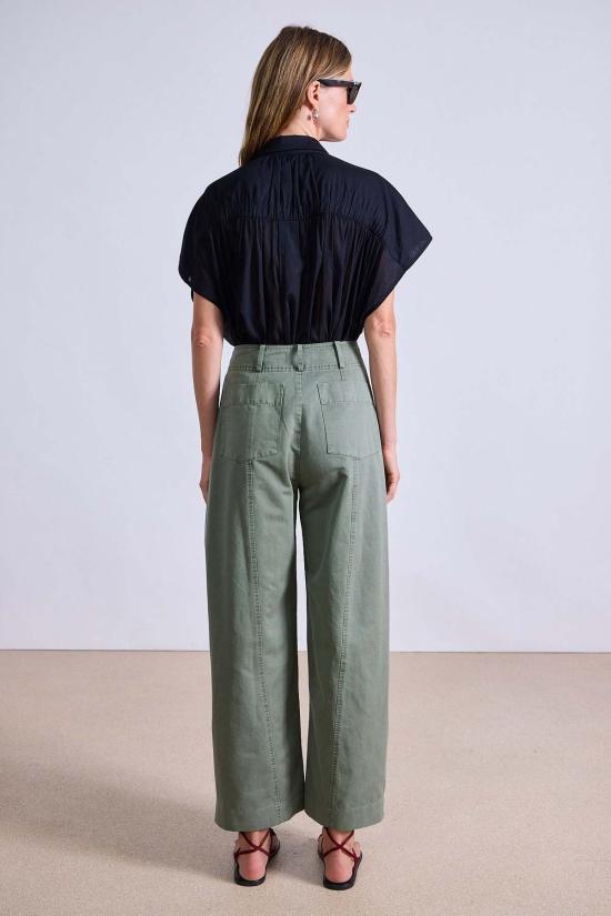  어피스 어파트 크롭 팬츠 크롭드 시빌 바지 타임 그린 - APIECE APART