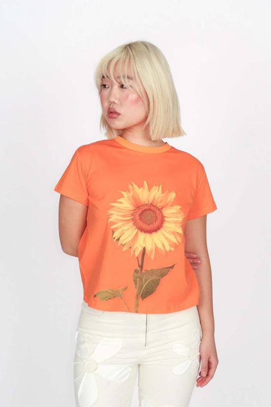 타일러 맥길리버리 반팔 티셔츠 선플라워 티 오렌지 - TYLER MCGILLIVARY
