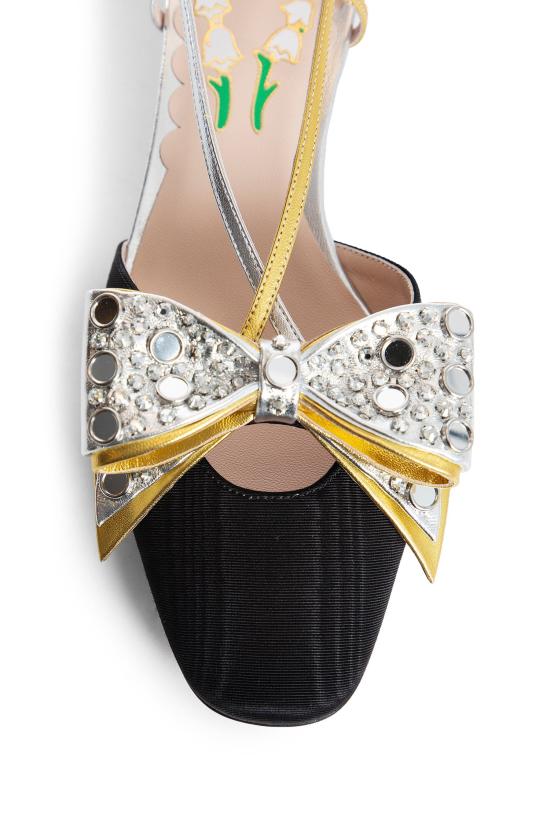  발렌티노 가라바니 힐/펌프스 6W2S0LB6KZBR1M Black - VALENTINO GARAVANI