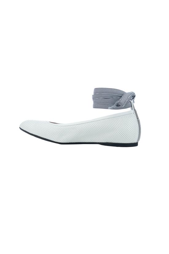 25SS 디올 플랫 슈즈 KCF004LAB 10W Gesso - DIOR