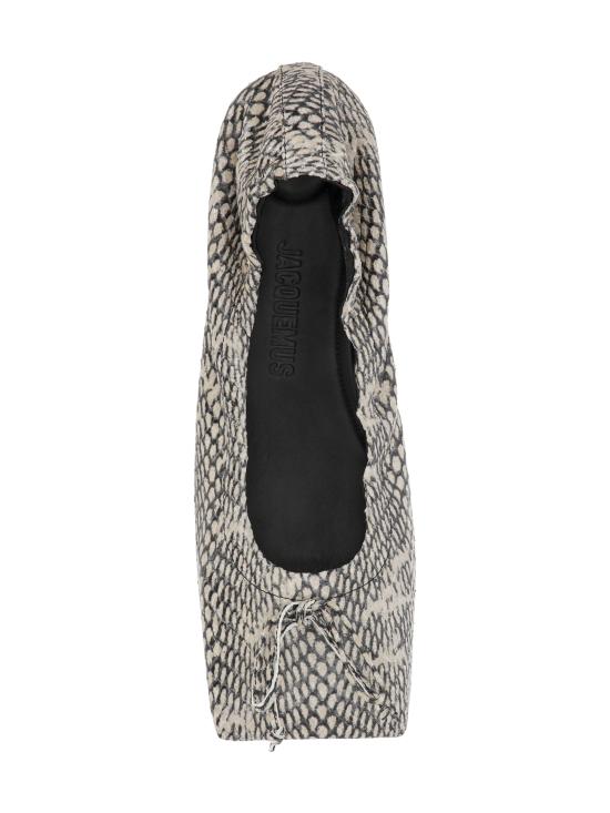 25SS 자크뮈스 플랫 슈즈 243FO157 3233150 Black - JACQUEMUS