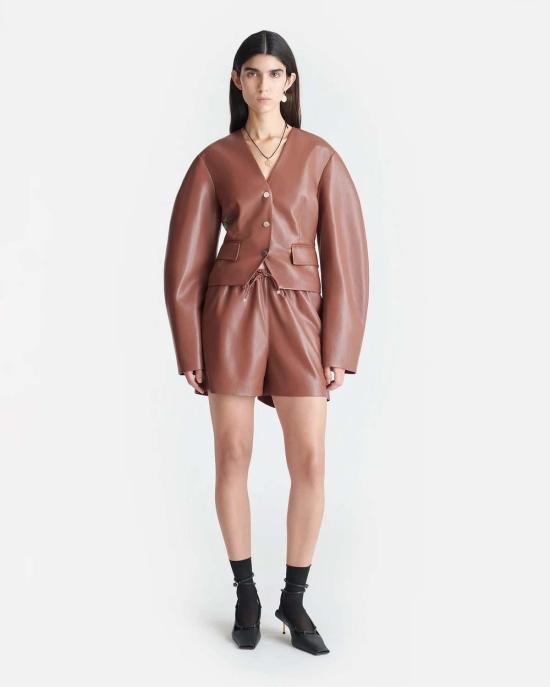  나누슈카 숏팬츠 Nanushka Aniela Okobor Alt 가죽 반바지 헤나