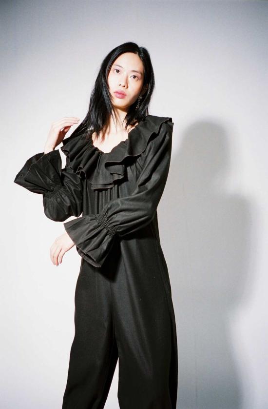  베이스레인지 롱 원피스 베이스렌지 포베아 수잔  딥 브라운 - BASERANGE