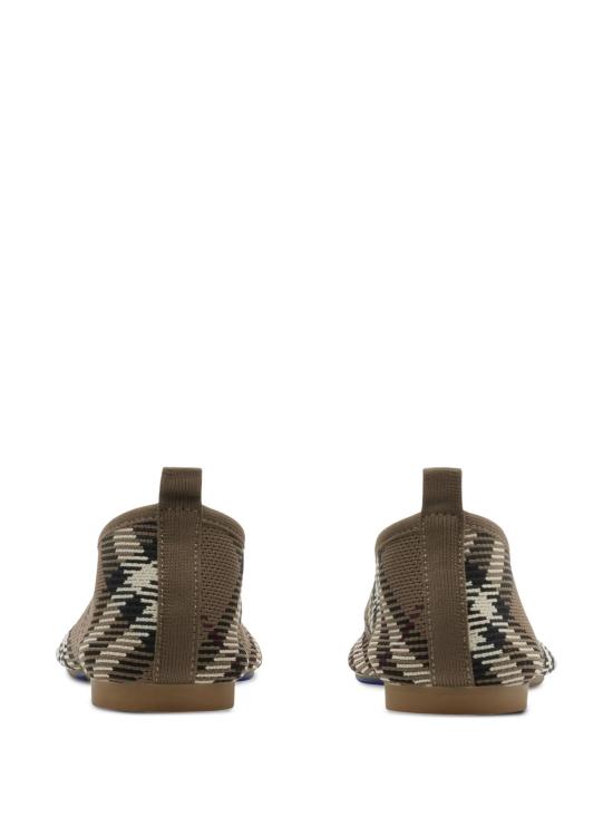 25SS 버버리 플랫 슈즈 8101054 X BRUSH IP CHECK - BURBERRY