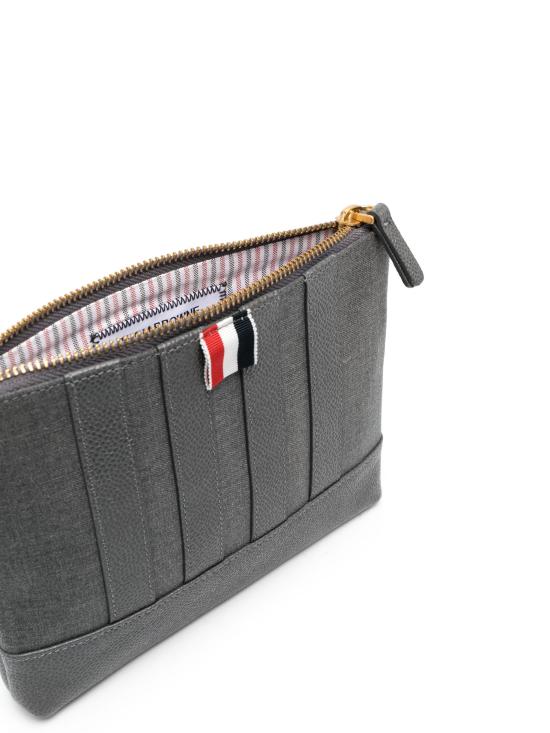25SS 톰브라운 클러치/파우치 UAC052A F0543035 Med grey - THOM BROWNE