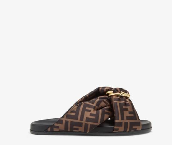 25SS 펜디 샌들 8X8645 AE7SF0R7V TABACCO NERO