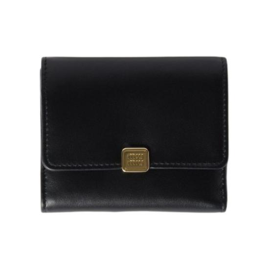 25SS 미우미우 소프트 레더 스몰 메탈 로고 반지갑 5MH0432CVXF0002 BLACK DOM