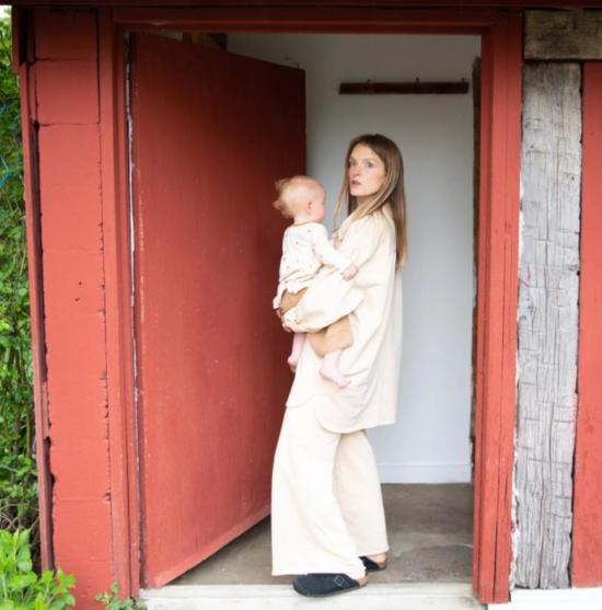  Loam 스트레이트 팬츠 로암 레질리언트 와이드 레그 스웨트팬츠 허스크