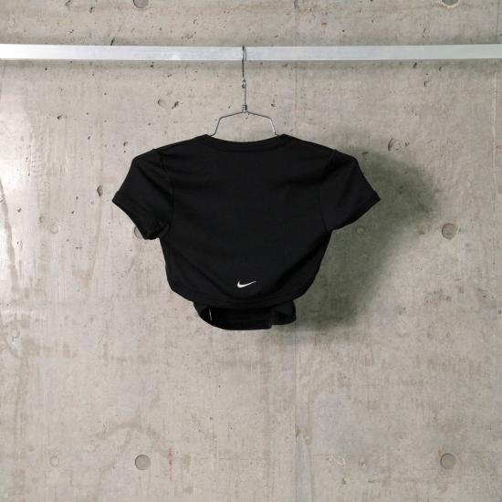 25SS 나이키 반팔 티셔츠 HJ1300010 010 BLACK SAIL - NIKE