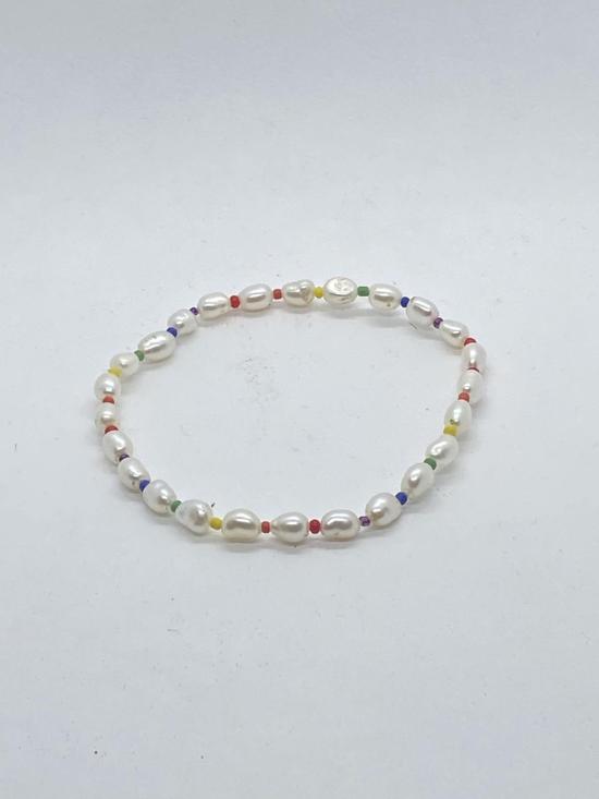  Bobbie Carr 팔찌 Fresh Water Pearl Anklet with Rainbow Beads