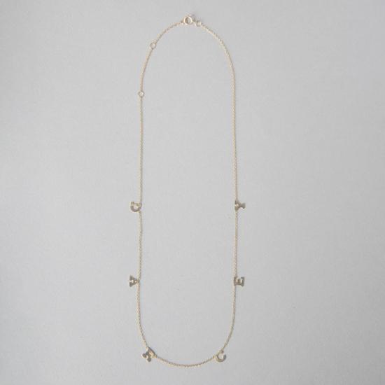  바비 카 목걸이/팬던트 Bobbie Carr 개인화된 공백 문자 목걸이