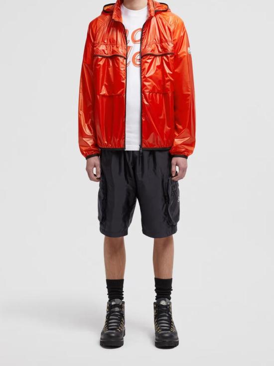 25SS 몽클레어 패커블 버뮤다 쇼츠 2B000 01 M5920 778 - MONCLER