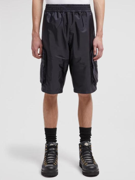 25SS 몽클레어 패커블 버뮤다 쇼츠 2B000 01 M5920 778 - MONCLER