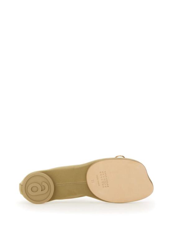 25SS MM6 메종마르지엘라 플랫 슈즈 S59WZ0093 P5560T2368 Beige - MM6 MAISON MARGIELA