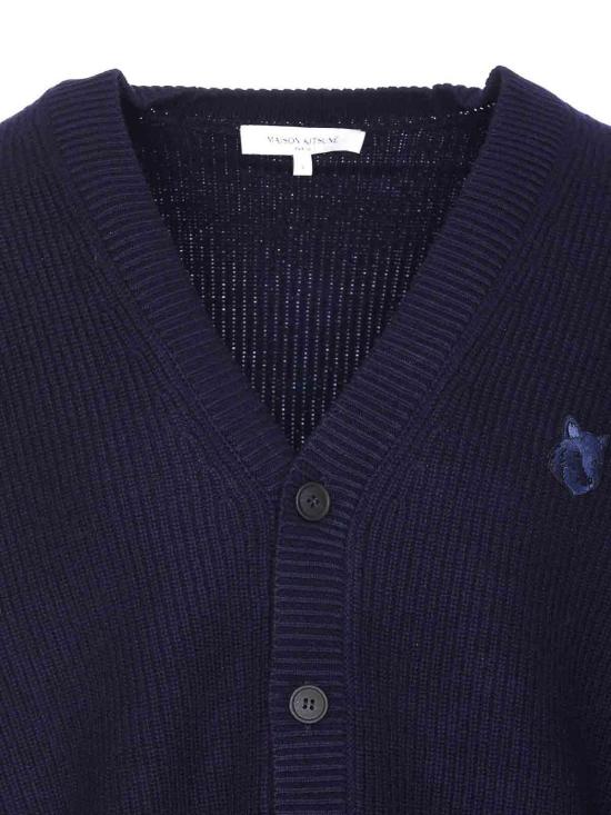  메종키츠네 볼드 폭스 헤드 패치 컴포트 립드 가디건 NM00501KT1093P476 Blue - MAISON KITSUNE