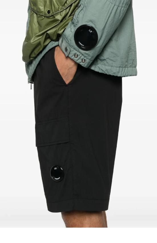 25SS 씨피 컴퍼니 숏팬츠 18CMBE172A006439G999 BLACK DOM - C.P. COMPANY