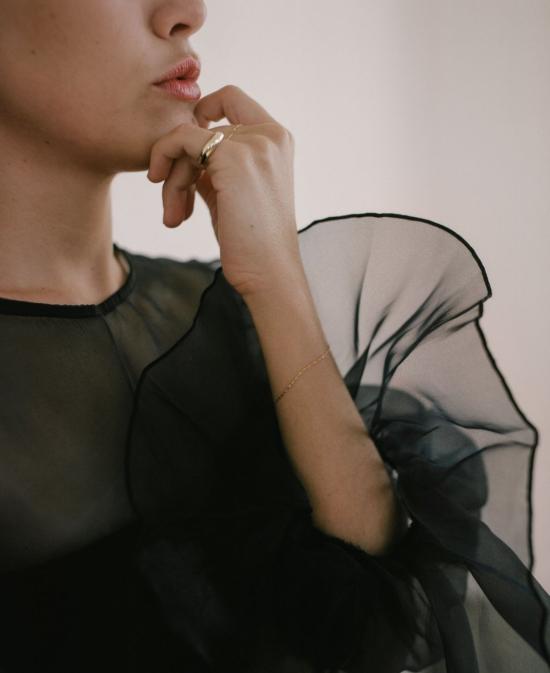  바비 카 반지 Bobbie Carr Baby Dome 링 14 Kt 옐로우 골드 - BOBBIE CARR