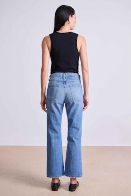  어피스 어파트 데님 팬츠 르네 킥 플레어 진 에르모사 워시 - APIECE APART