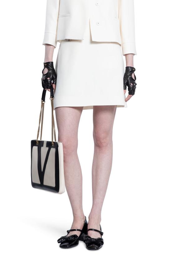  발렌티노 가라바니 숏 스커트 6B3RACH71CFA03 Off white - VALENTINO GARAVANI