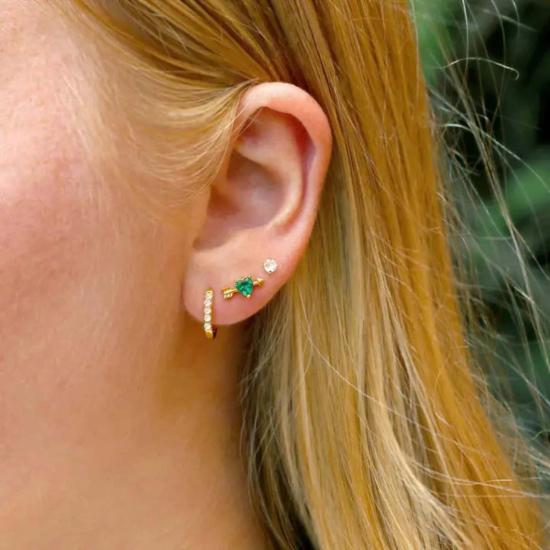  Lili Claspe 이어링 Kris Nations Crystal Huggie Hoop Earring 18k Gold Vermeil