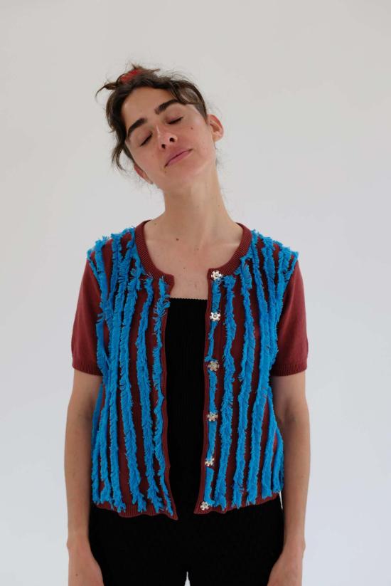  베클리나 반팔 티셔츠 Beklina Mona 셔츠 Umber/Parrot - BEKLINA