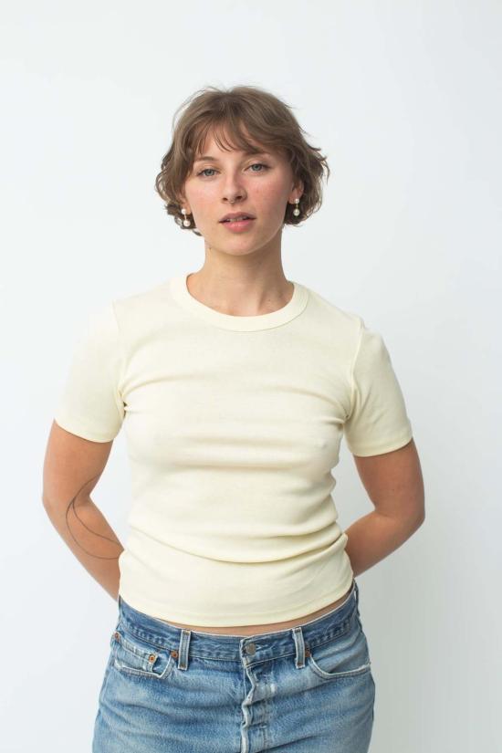  By Signe 반팔 티셔츠 June Fitted Tee 네이비 버터