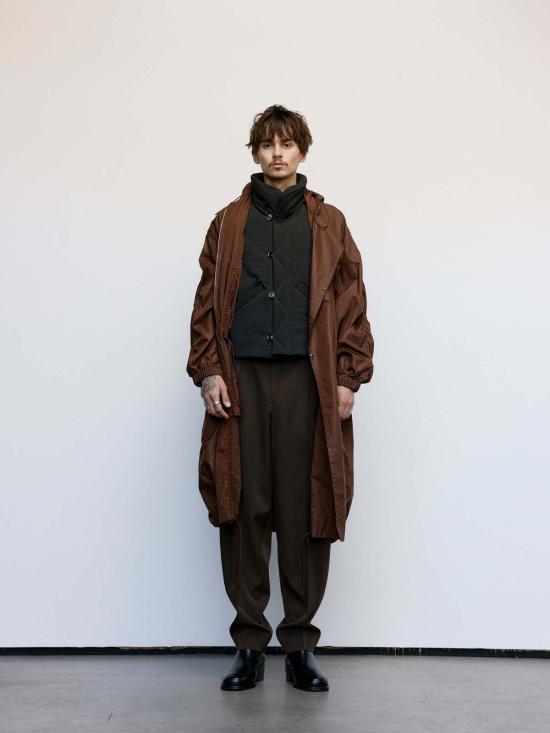  르메르 롱패딩 브루넷 나일론 레인 파카 브루넷