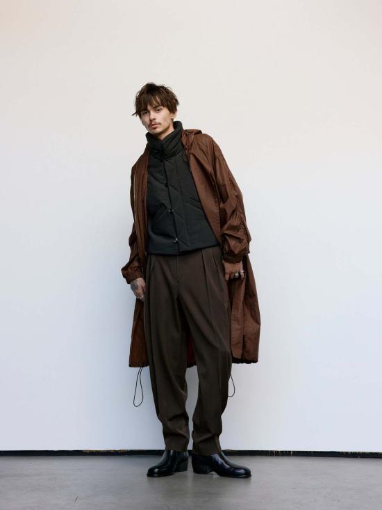  르메르 롱패딩 브루넷 나일론 레인 파카 브루넷 - LEMAIRE