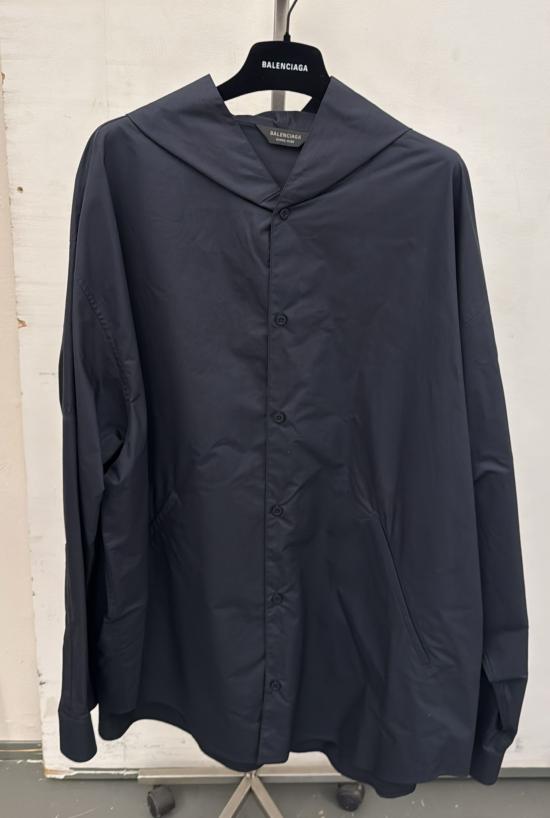 25SS 발렌시아가 긴팔 셔츠 814125TNM601055 DOM