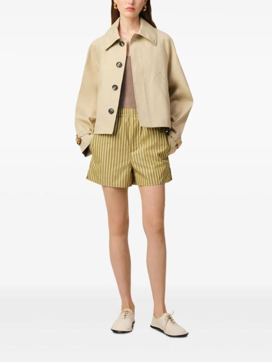  아미 숏팬츠 E25USO117CO0108 olive green - AMI