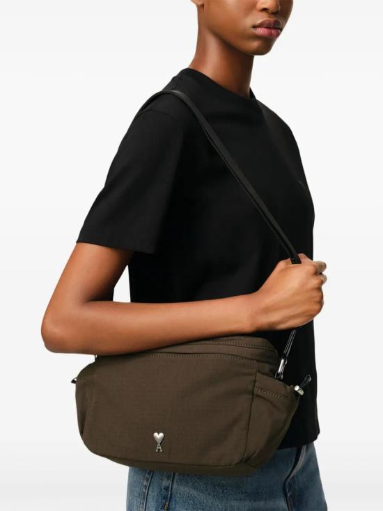  아미 숄더백 E25ULL022AW0074 brown - AMI