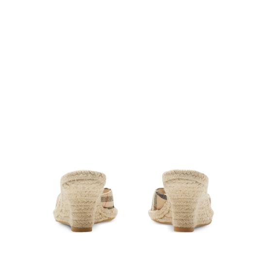 25SS 버버리 플랫 슈즈 8108145LFMEWSES - BURBERRY