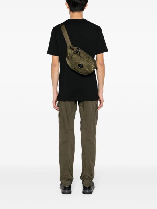 24FW 씨피 컴퍼니 숄더백 17CMAC112A005269G Green - C.P. COMPANY